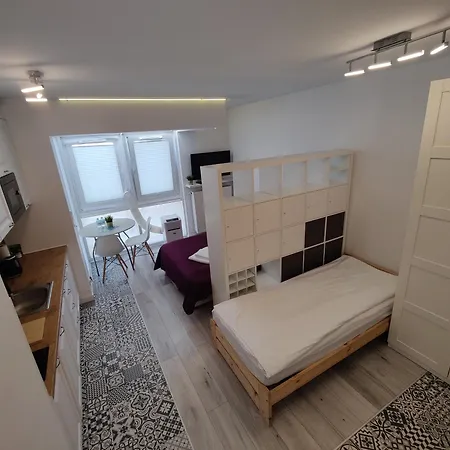 Centrum Batorego アパート *